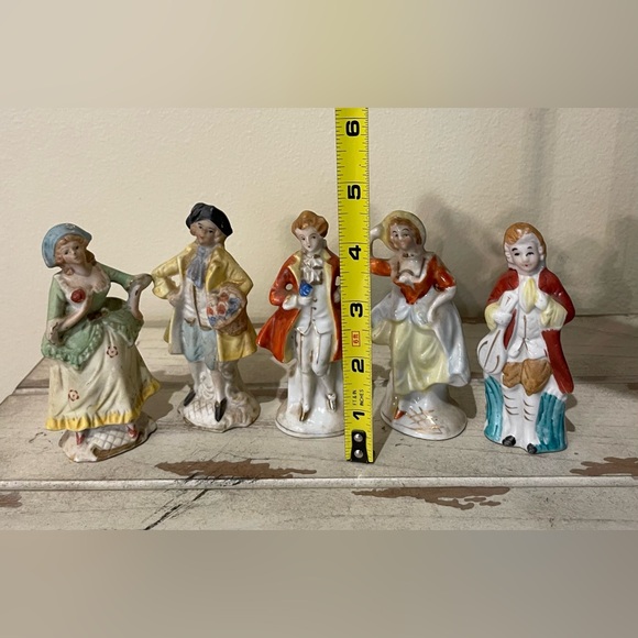 5 Vintage Japan Hand Painted Porcelain Bisque Figurines - Picture 3 of 4